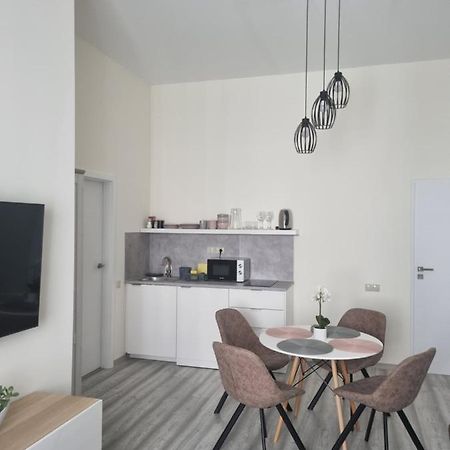 Eden City Home Győr Eksteriør bilde