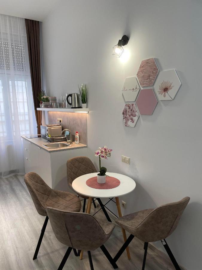 Eden City Home Győr Eksteriør bilde
