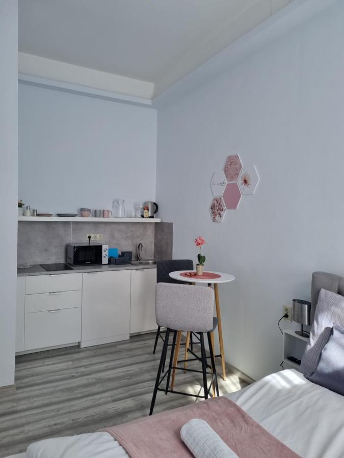 Eden City Home Győr Eksteriør bilde